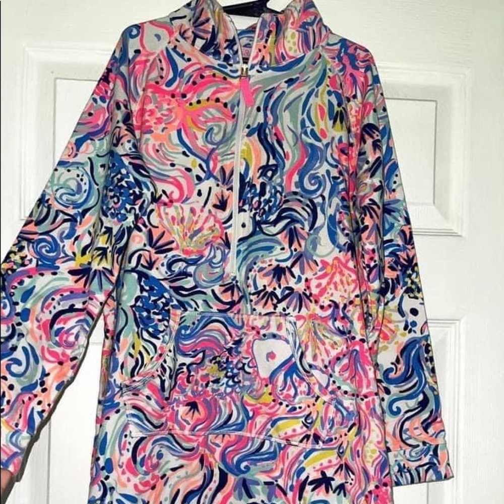 Lilly Pulitzer pop over girls dress
XL (12-14) $20